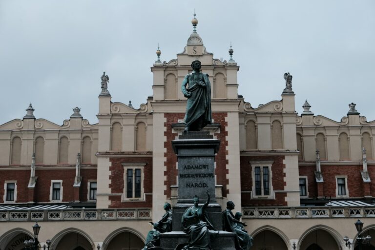 Klædehallen på torvet i Kraków